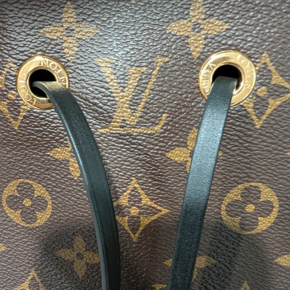 Neo Noe - Monogram - Picture 7 of 10